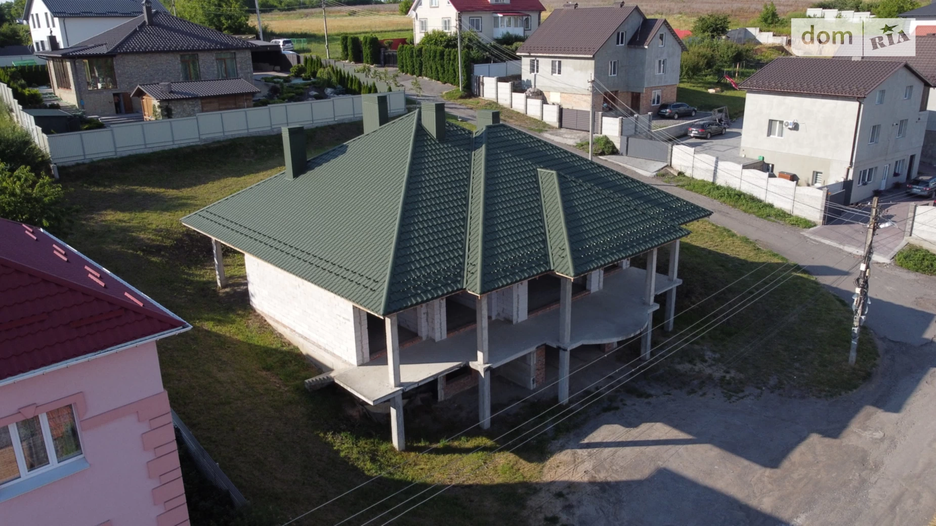 Продается дом на 2 этажа 230 кв. м с беседкой, цена: 138000 $ - фото 4