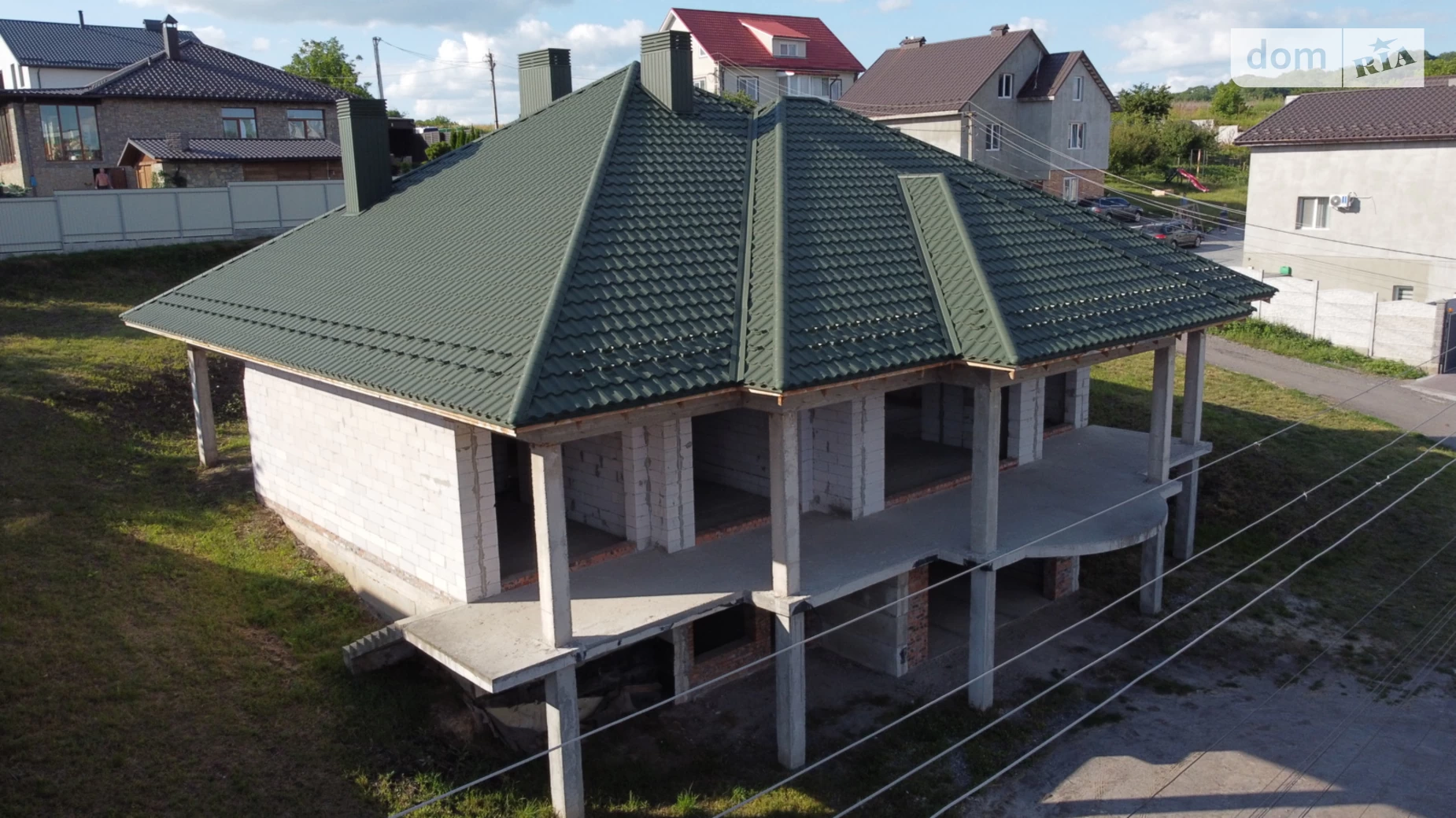 Продается дом на 2 этажа 230 кв. м с беседкой, цена: 138000 $ - фото 3