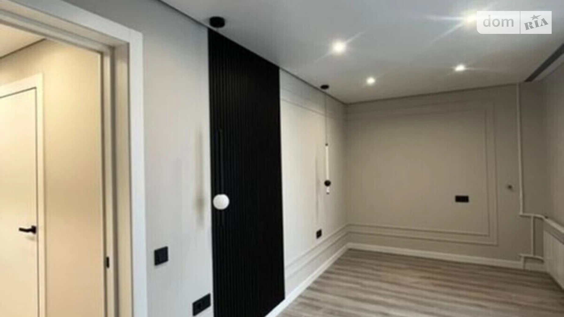 2-комнатная квартира 50.8 кв. м в Луцке, ул. Захарова, 14 - фото 3