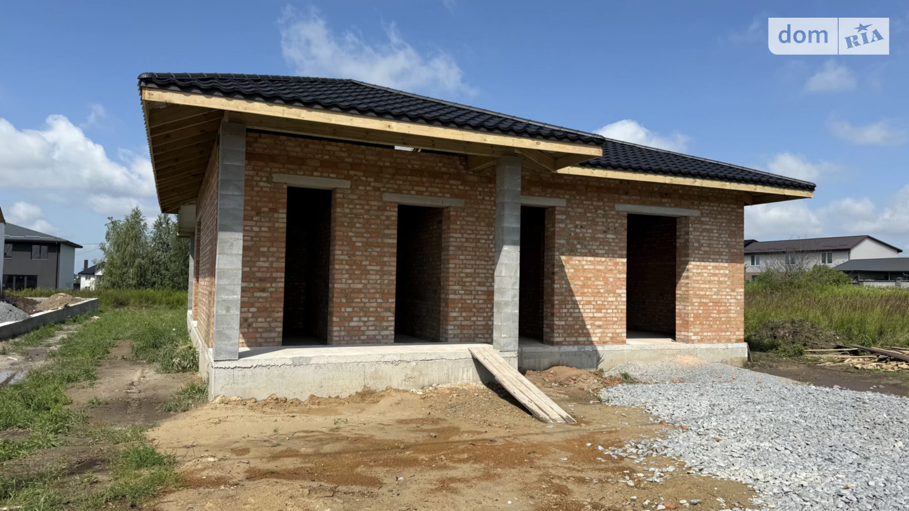 Продается одноэтажный дом 120 кв. м с садом, цена: 70000 $ - фото 2