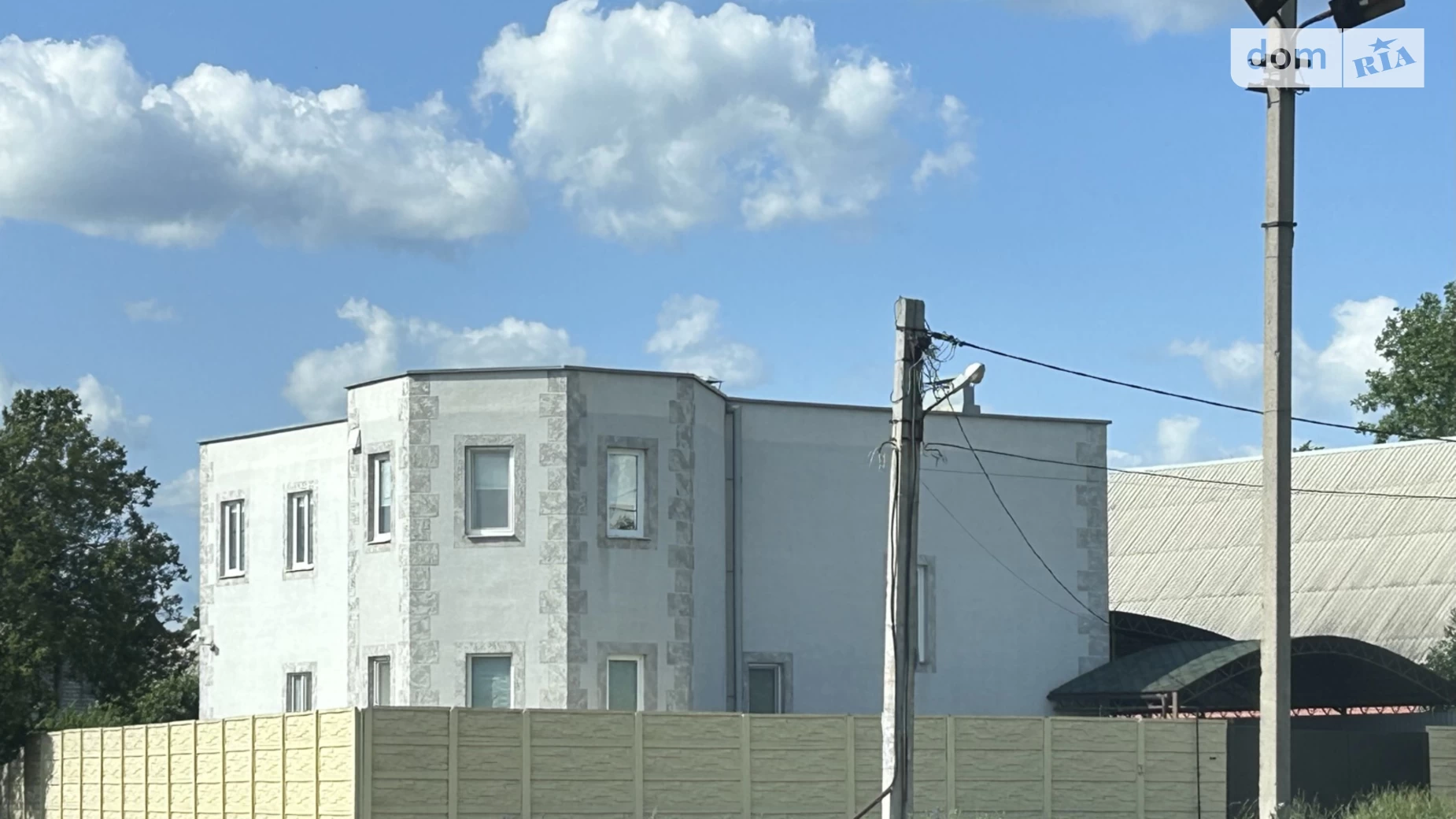 Продается дом на 2 этажа 346 кв. м с террасой, цена: 225000 $ - фото 3