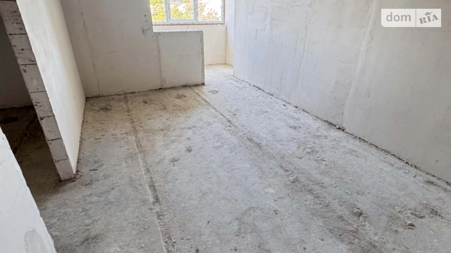 Продается 1-комнатная квартира 56 кв. м в Буче, ул. Яблонская, 318А - фото 2