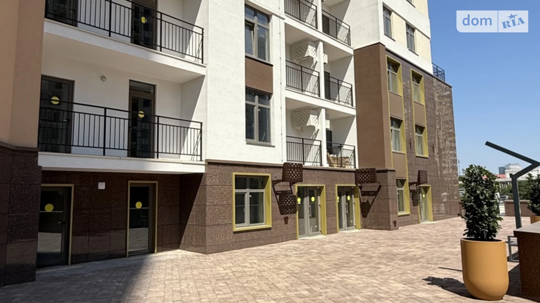 Здається в оренду офіс 46.8 кв. м в бізнес-центрі, цена: 702 $ - фото 3