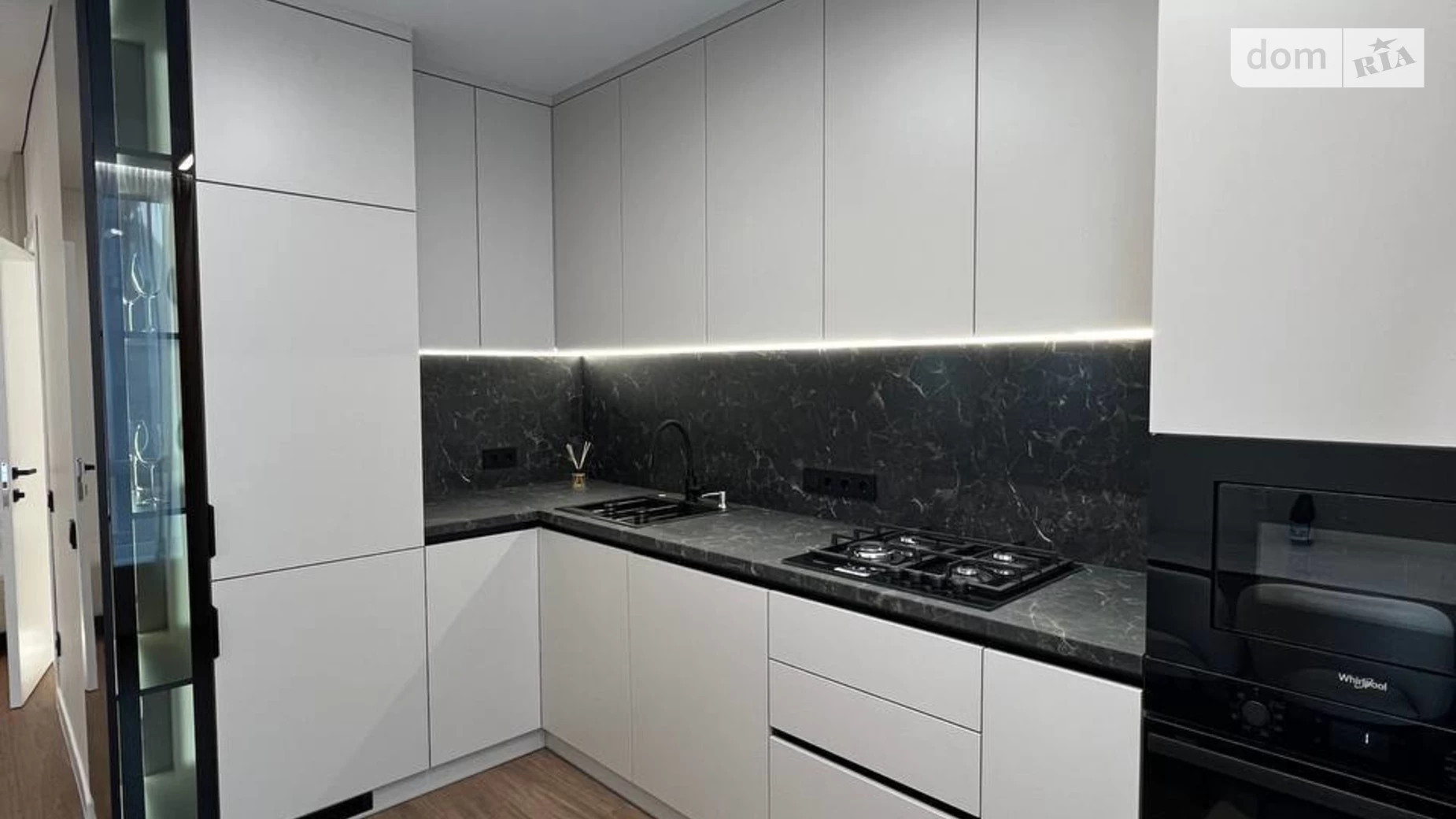 Продається 1-кімнатна квартира 41.5 кв. м у Івано-Франківську, вул. Героїв Миколаєва(Сєченова), 129А - фото 4