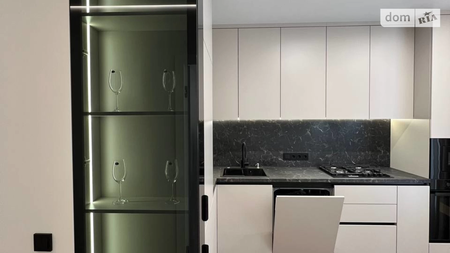 Продається 1-кімнатна квартира 41.5 кв. м у Івано-Франківську, вул. Героїв Миколаєва(Сєченова), 129А - фото 3