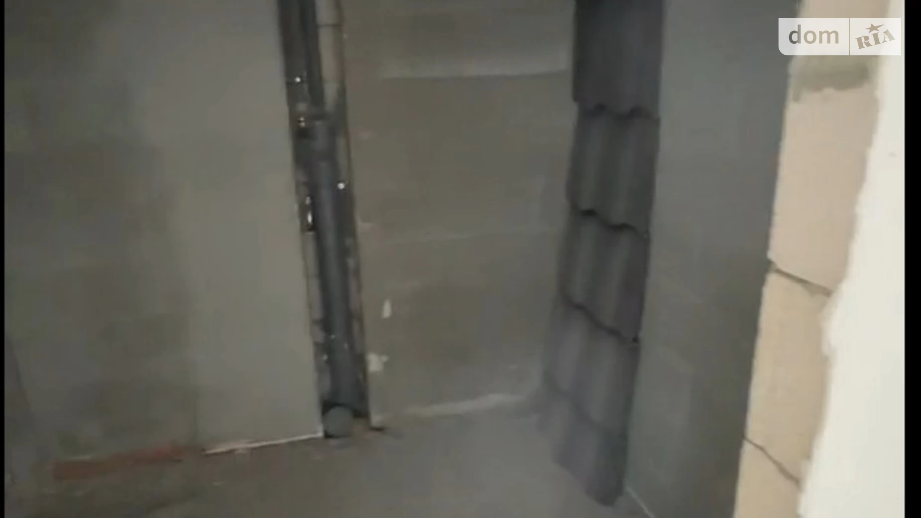 Продается 1-комнатная квартира 45 кв. м в Буче, ул. Яблонская, 318А - фото 2