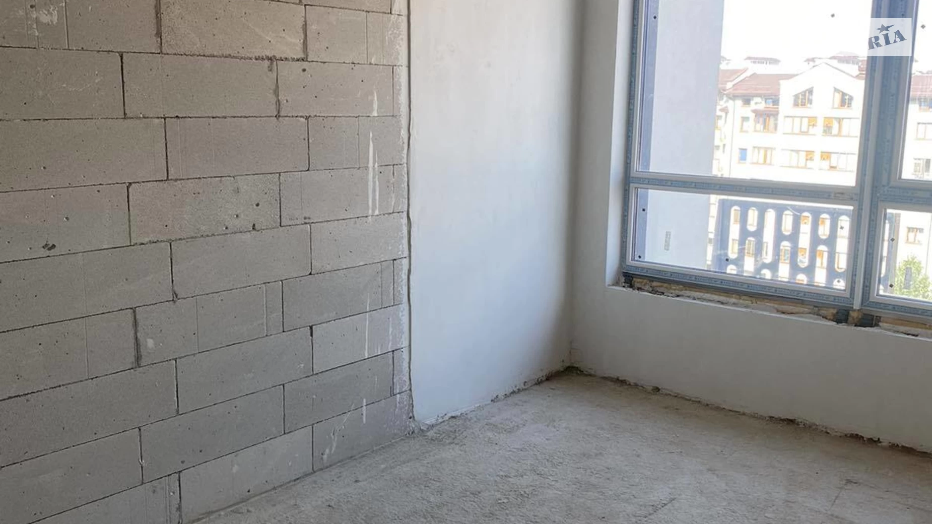 Продается 1-комнатная квартира 38 кв. м в Ивано-Франковске, бул. Южный, 40Б - фото 4