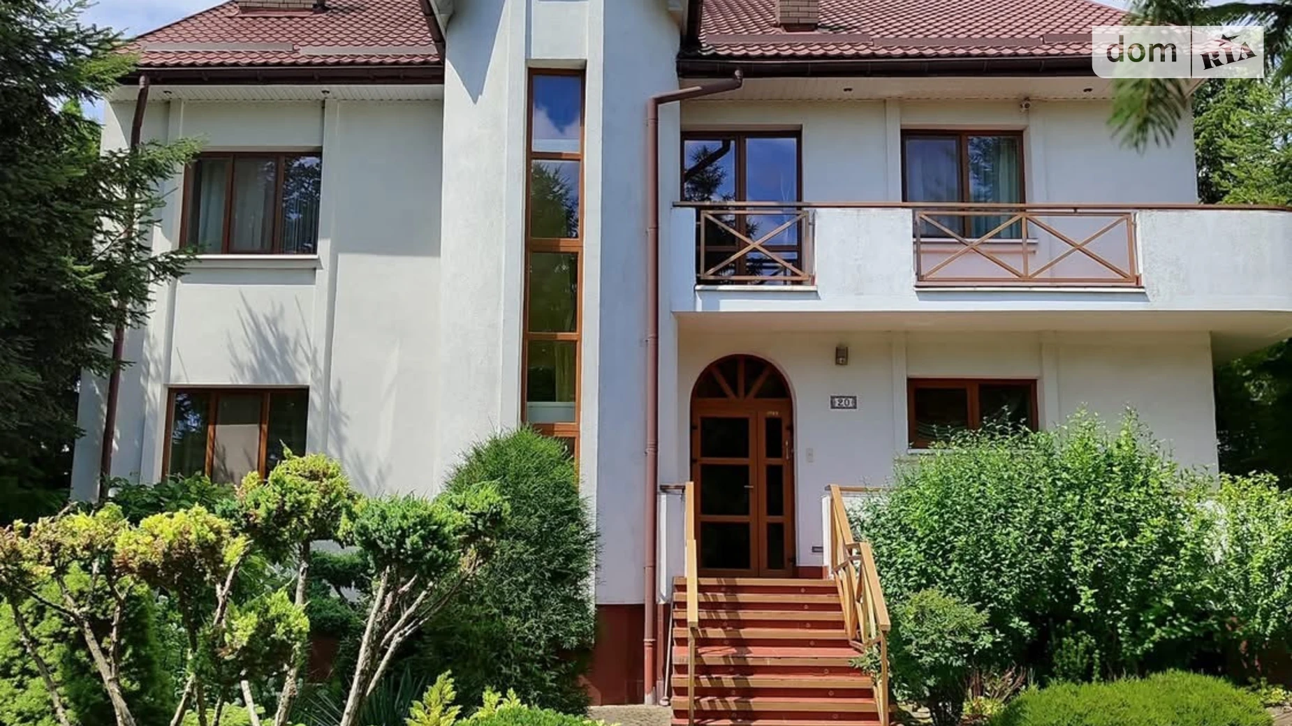 Продается дом на 2 этажа 419 кв. м с бассейном, цена: 360000 $ - фото 2