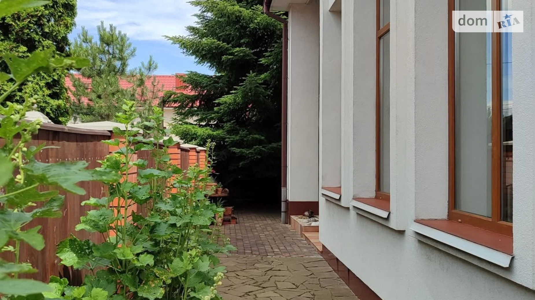 Продается дом на 2 этажа 419 кв. м с бассейном, цена: 360000 $ - фото 4