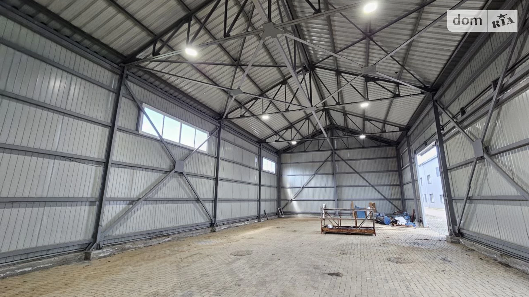 Сдается в аренду помещения свободного назначения 319 кв. м в 1-этажном здании, цена: 1000 $ - фото 2