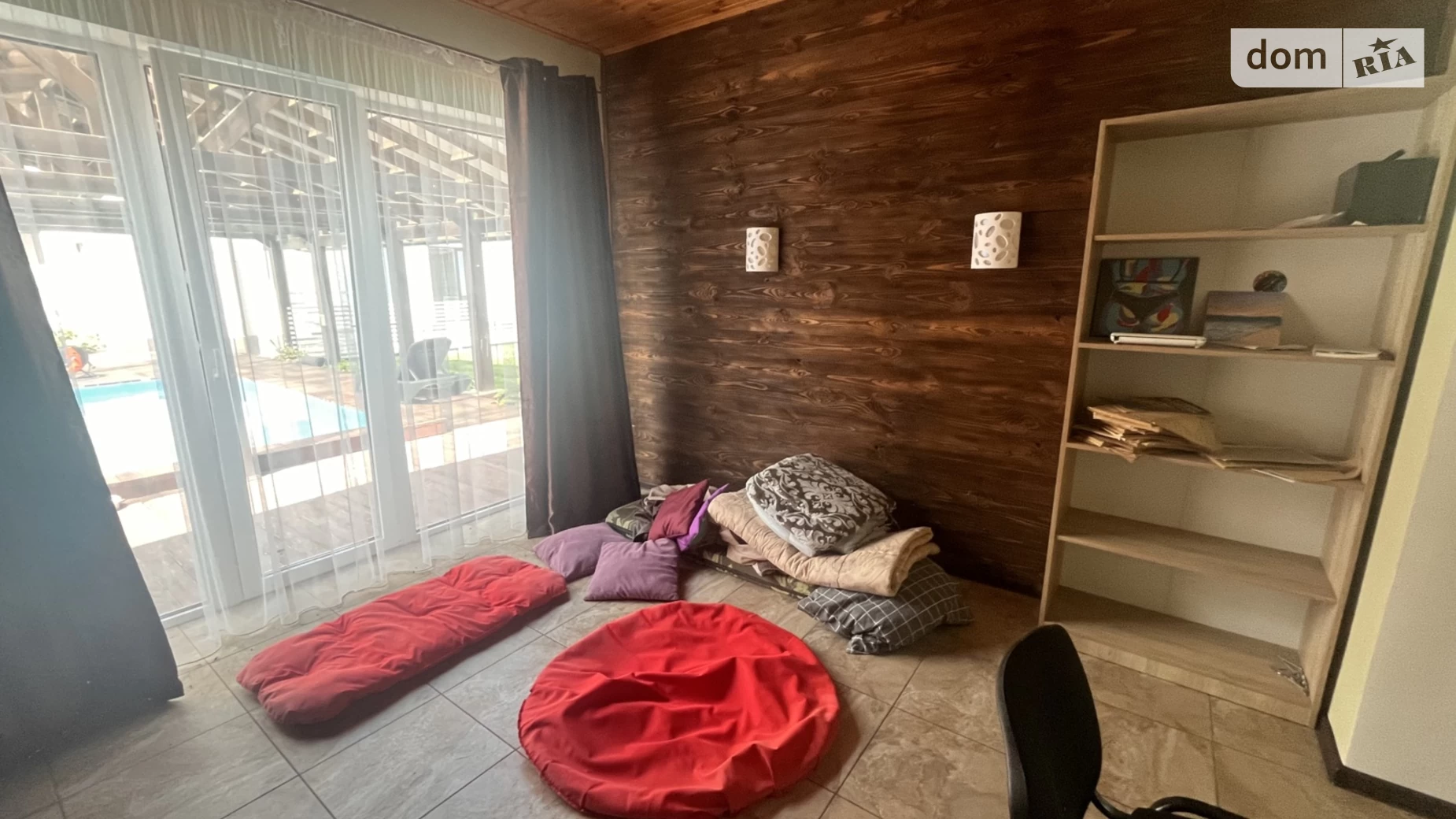 Продается дом на 2 этажа 200 кв. м с участком, цена: 220000 $ - фото 2
