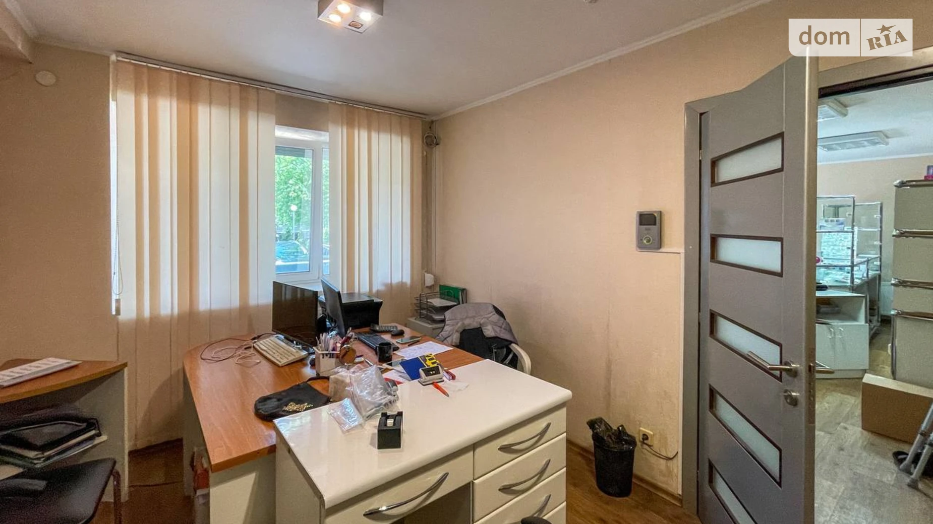 Продается офис 84.7 кв. м в бизнес-центре, цена: 89000 $ - фото 2