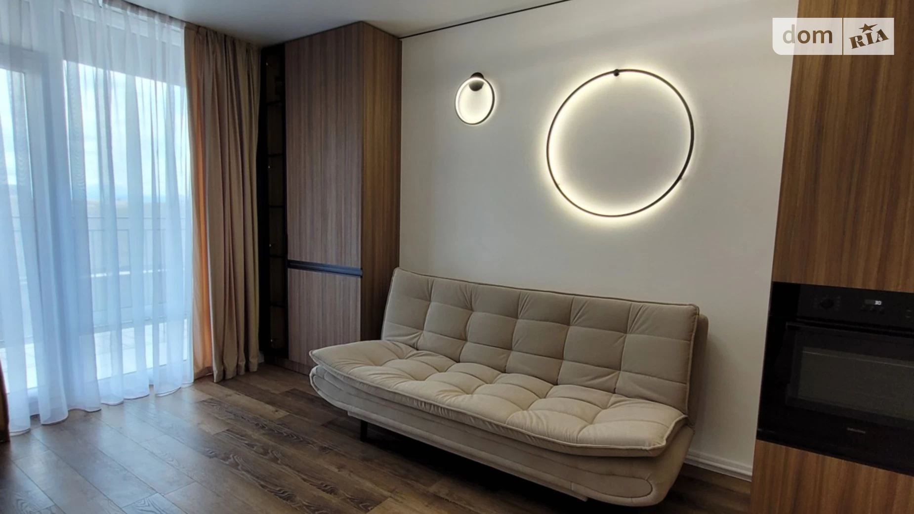 Продается 2-комнатная квартира 62 кв. м в Ивано-Франковске, ул. Карпатская, 10Б - фото 5