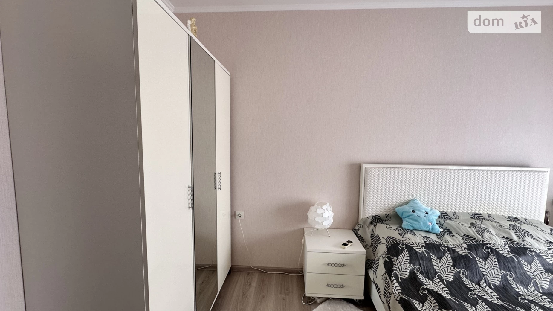 Продается 1-комнатная квартира 38 кв. м в Одессе, ул. Люстдорфская дорога, 55 корпус 4 - фото 3