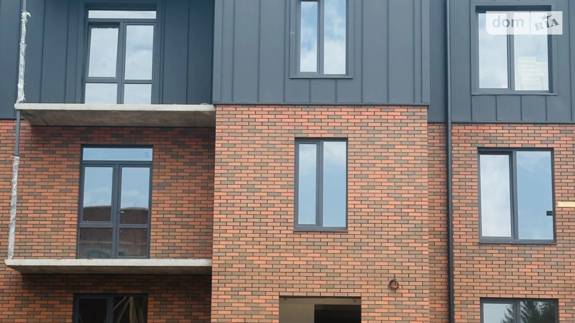 Продается 2-комнатная квартира 54 кв. м в Виннице, ул. Грушева, 72 - фото 2