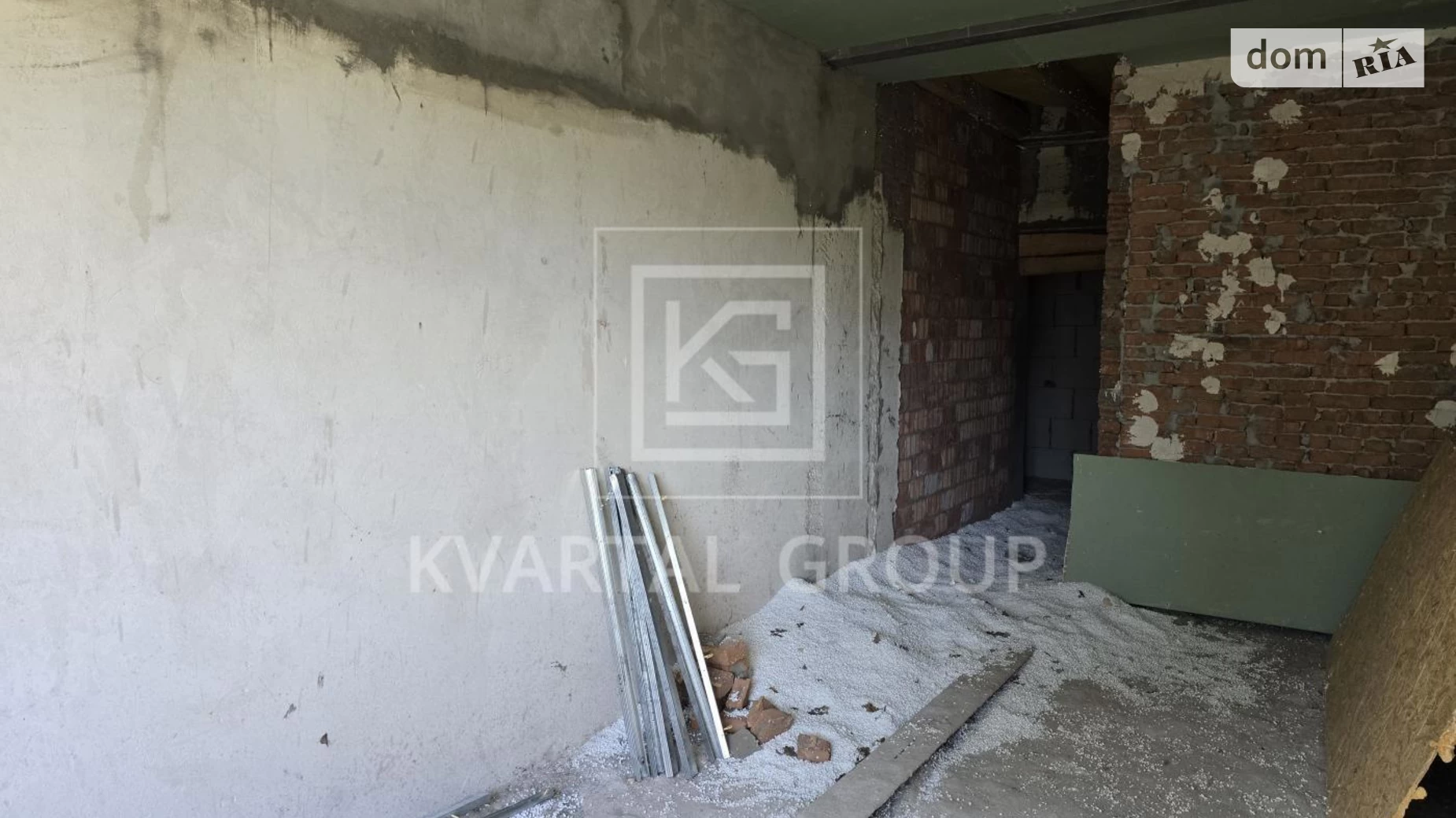 Продается 1-комнатная квартира 30.5 кв. м в Буче, ул. Антония Михайловского(Малиновского), 72Г - фото 2