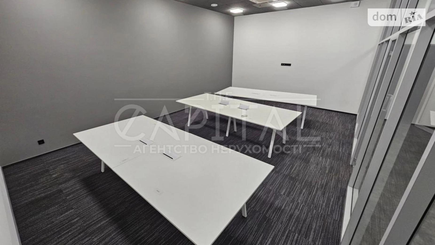 Сдается в аренду офис 891 кв. м в бизнес-центре, цена: 12474 $ - фото 4