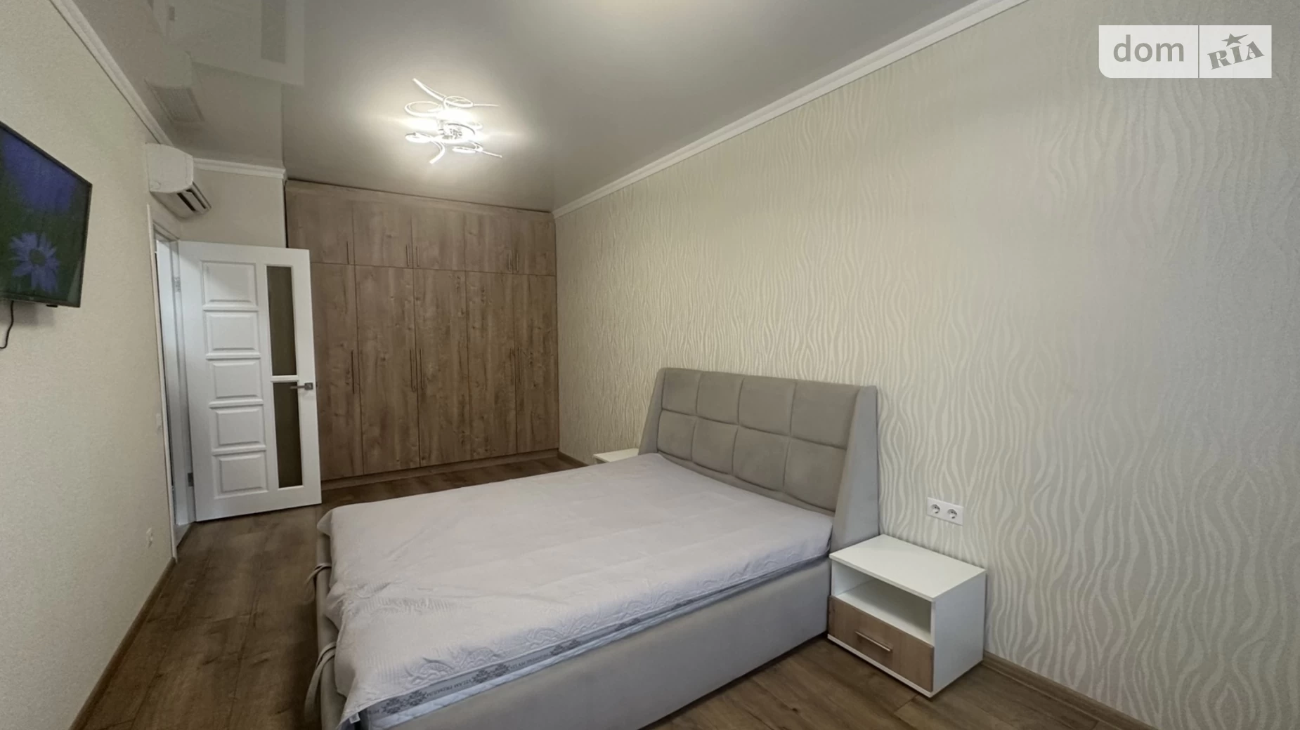 Продається 1-кімнатна квартира 40 кв. м у Одесі, вул. Басейна - фото 4