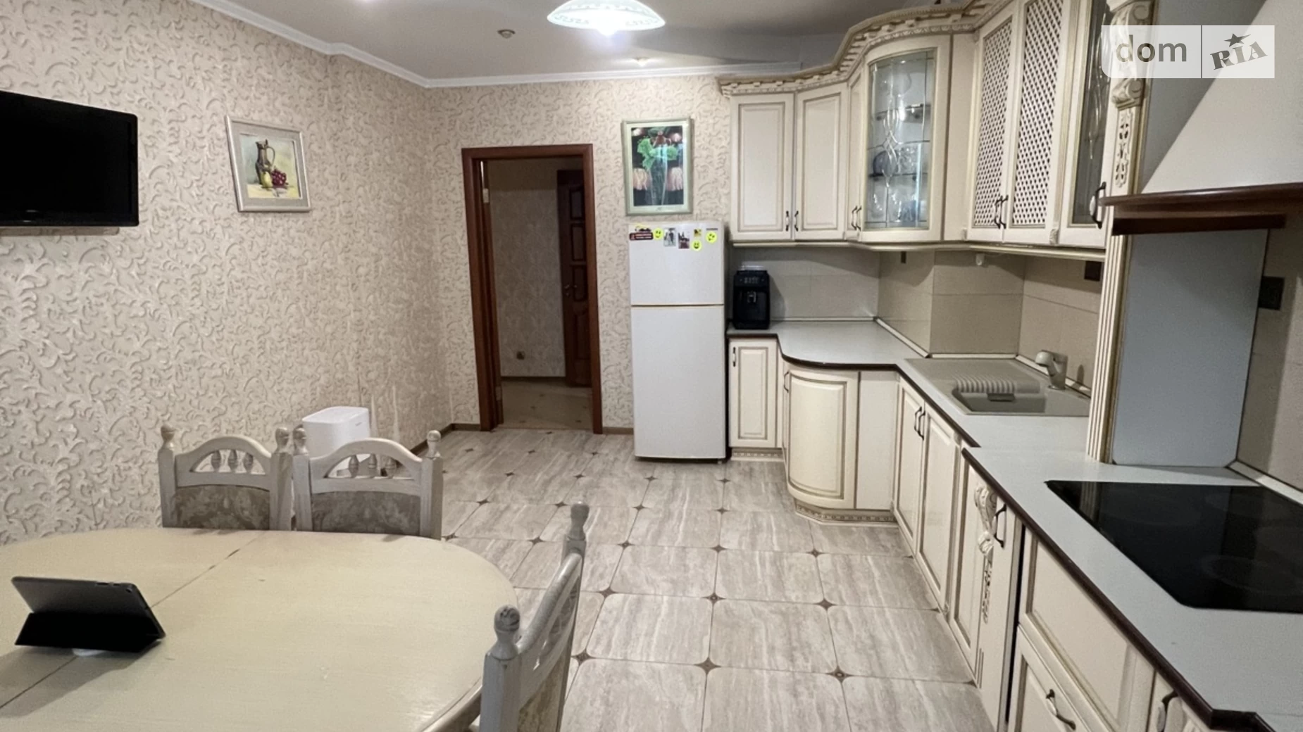 Продается 3-комнатная квартира 119.7 кв. м в Киеве, ул. Голосеевская, 13А - фото 3