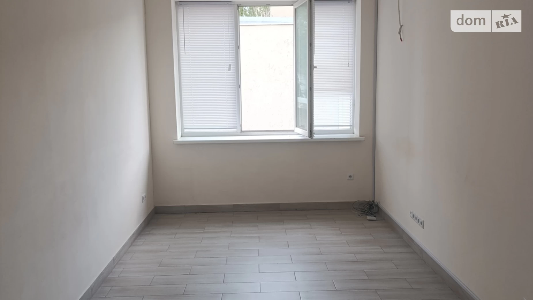 Здається в оренду офіс 18 кв. м в бізнес-центрі, цена: 4320 грн - фото 2