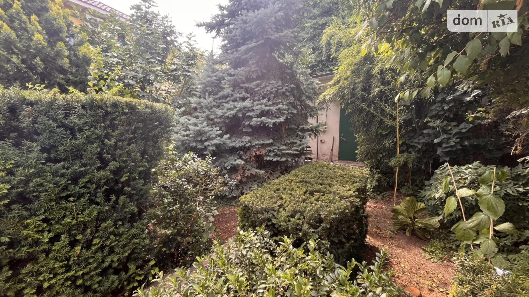 Продается дом на 2 этажа 227 кв. м с участком, цена: 450000 € - фото 4
