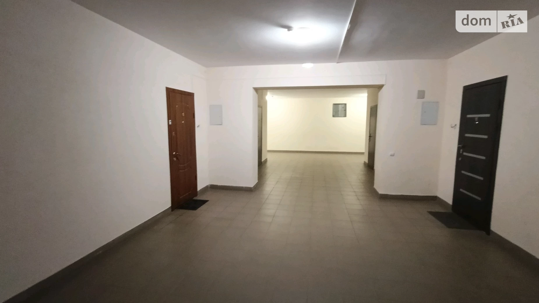 Продается 2-комнатная квартира 78 кв. м в Хмельницком, ул. Молодежная - фото 2