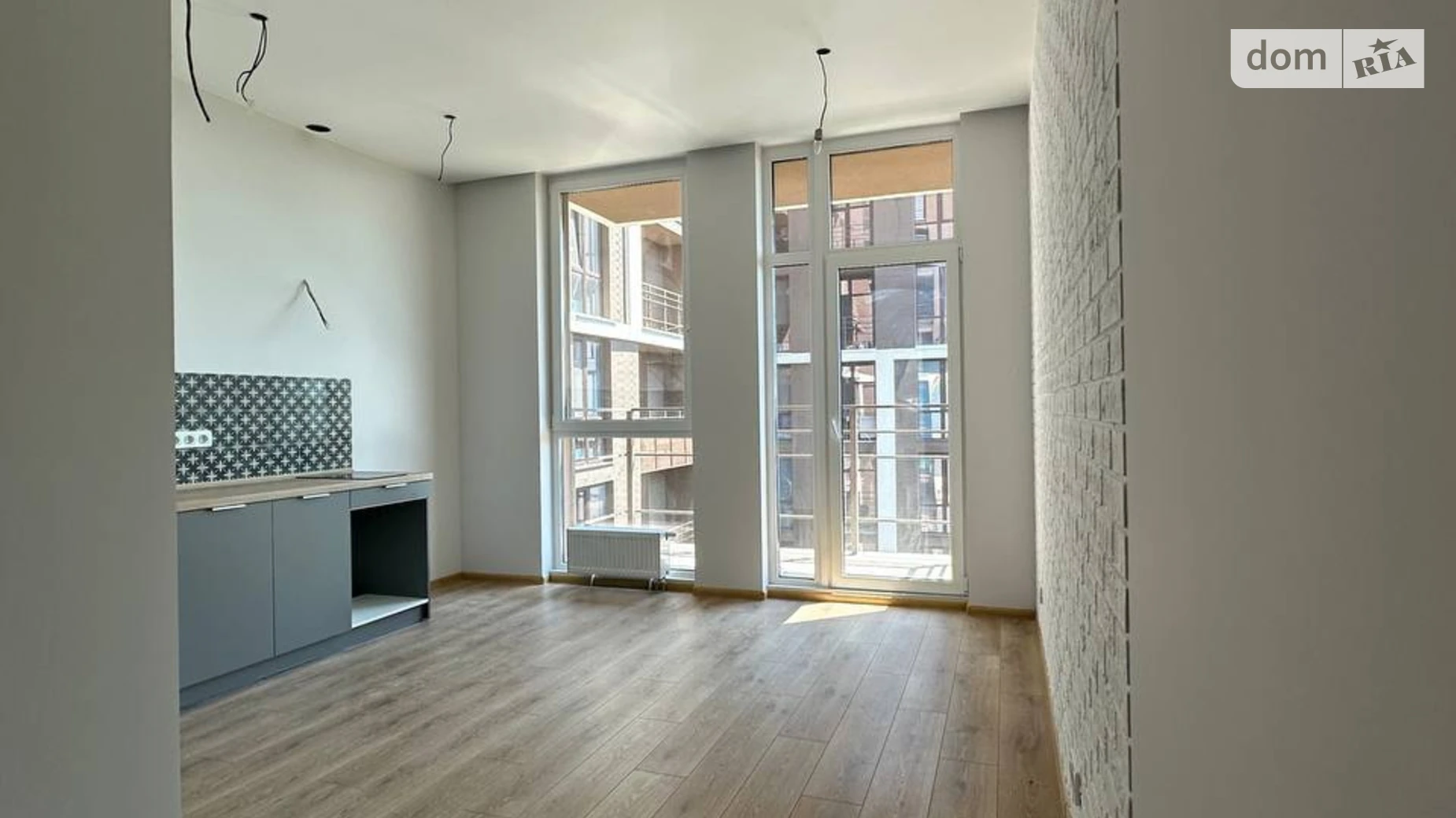 Продается 2-комнатная квартира 70 кв. м в Одессе, ул. Гераневая, 8 - фото 2