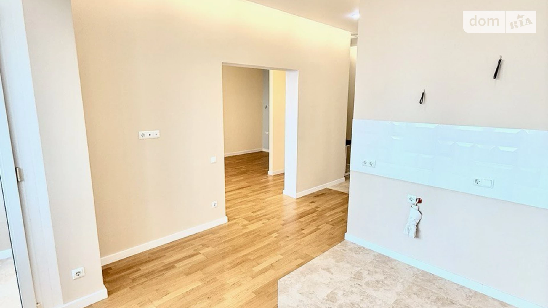 Продается 1-комнатная квартира 46 кв. м в Киеве, ул. Кирилло-Мефодиевская, 2 - фото 3