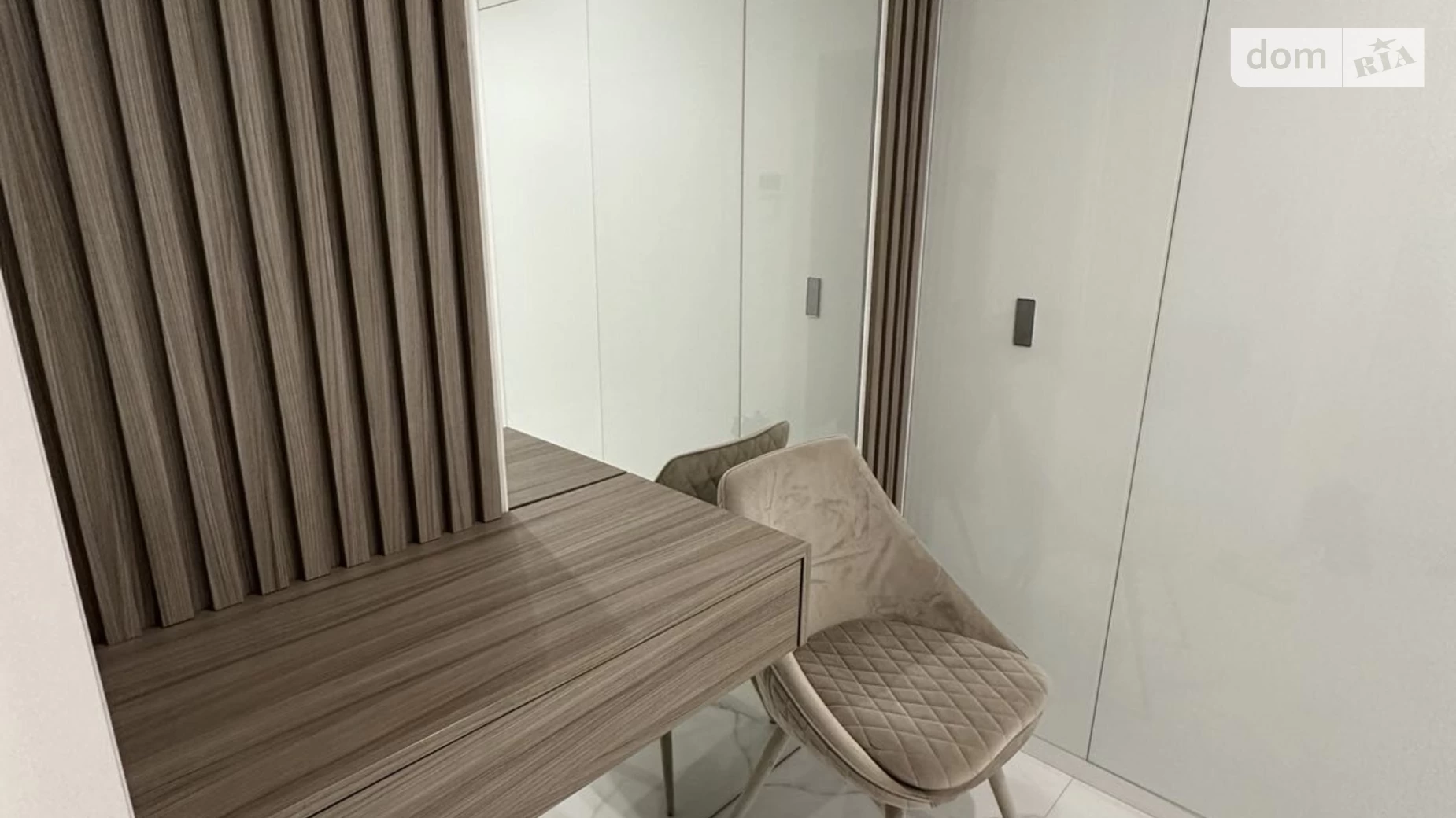 Продается 3-комнатная квартира 95 кв. м в Харькове, ул. Молочная, 30 - фото 2