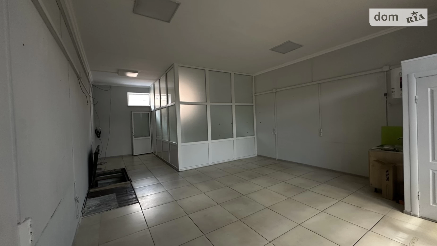 Здається в оренду приміщення вільного призначення 86 кв. м в 3-поверховій будівлі, цена: 800 $ - фото 2