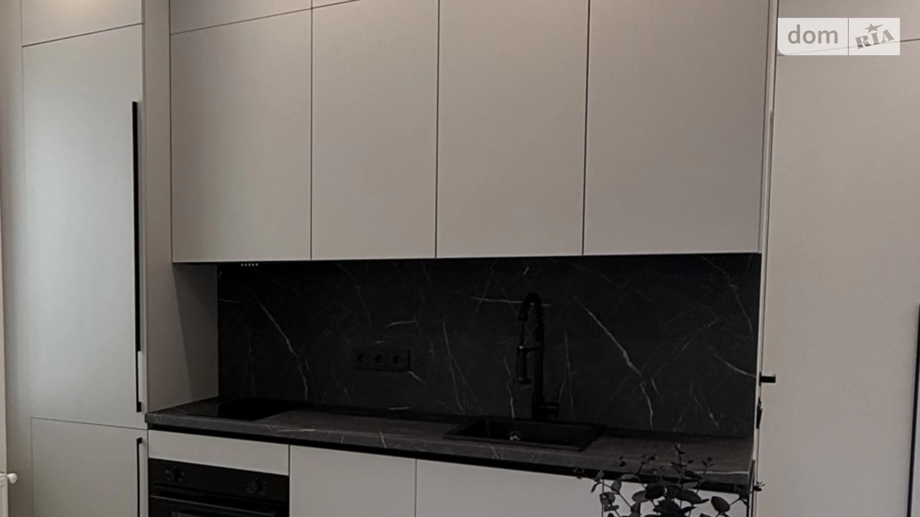 Продается 1-комнатная квартира 33.5 кв. м в Виннице, ул. Леси Украинки - фото 2