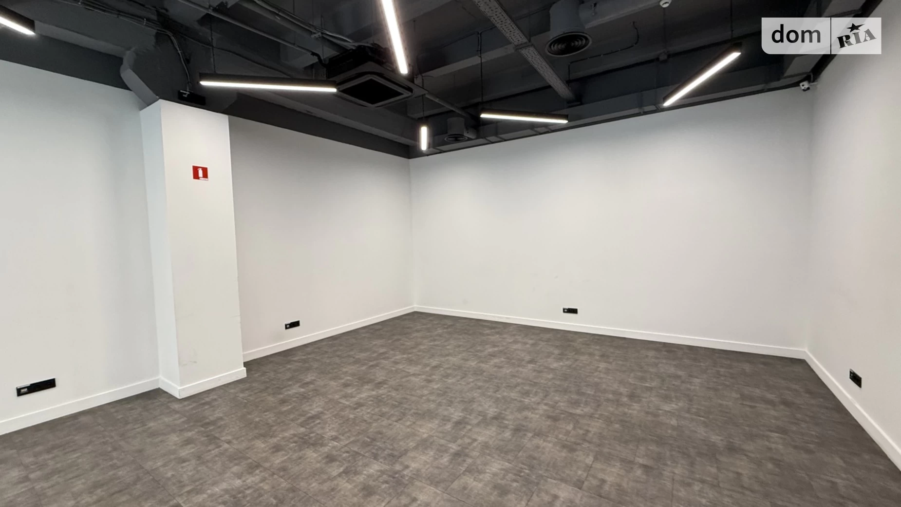 Сдается в аренду офис 513 кв. м в бизнес-центре, цена: 10260 $ - фото 4
