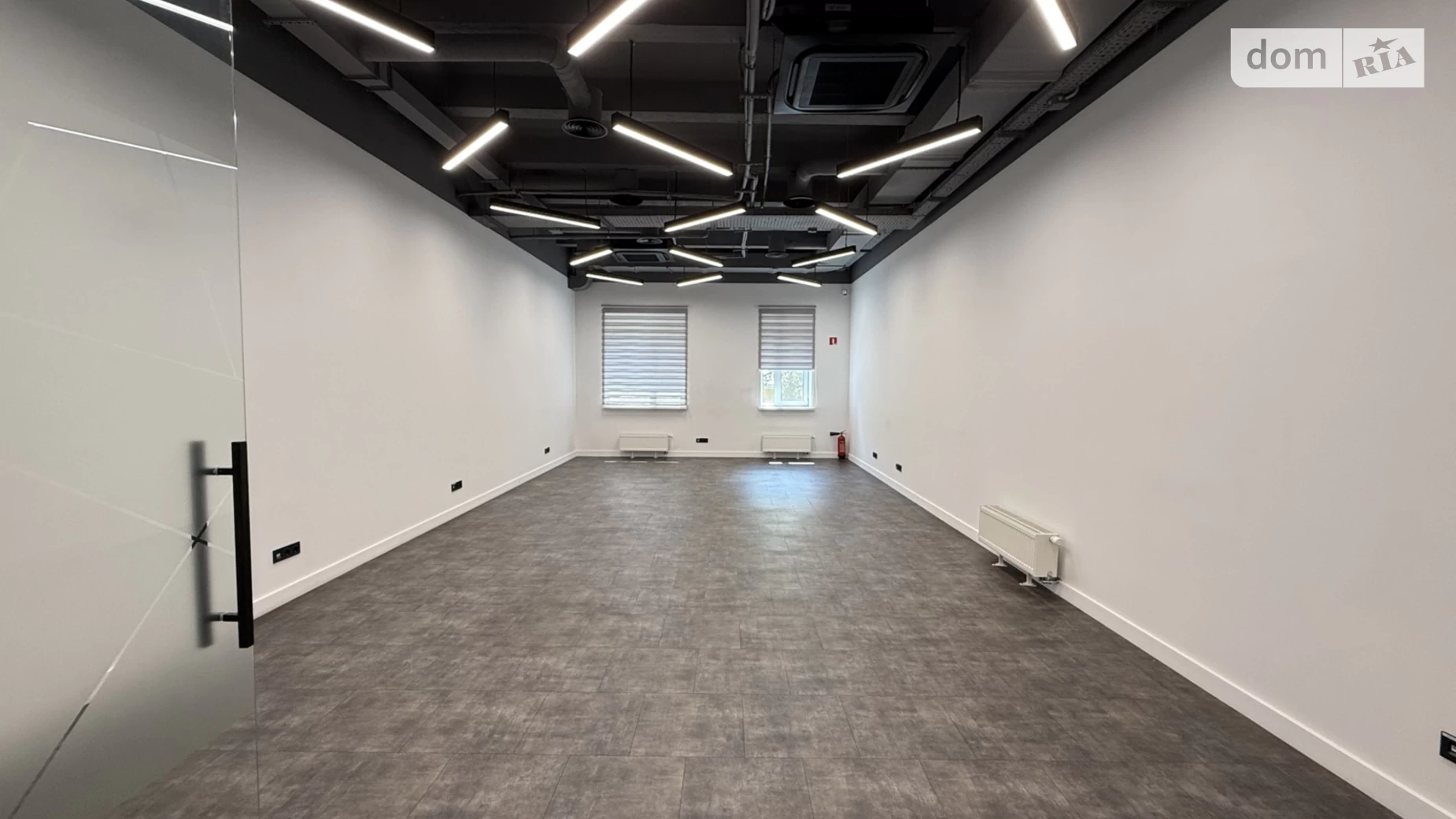 Сдается в аренду офис 513 кв. м в бизнес-центре, цена: 10260 $ - фото 5