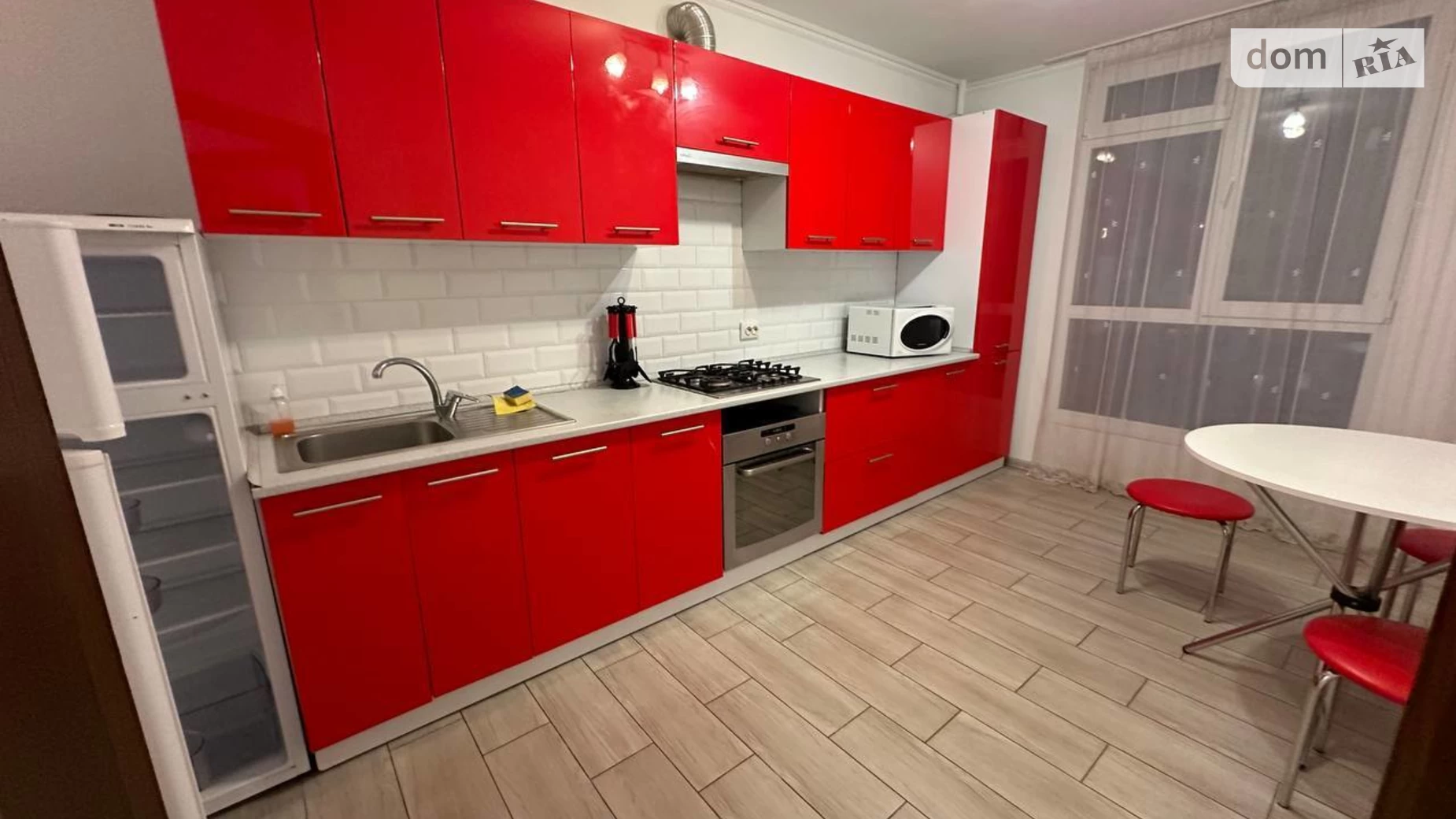 2-комнатная квартира 67 кв. м в Тернополе, ул. Белогорская, 3Б - фото 2