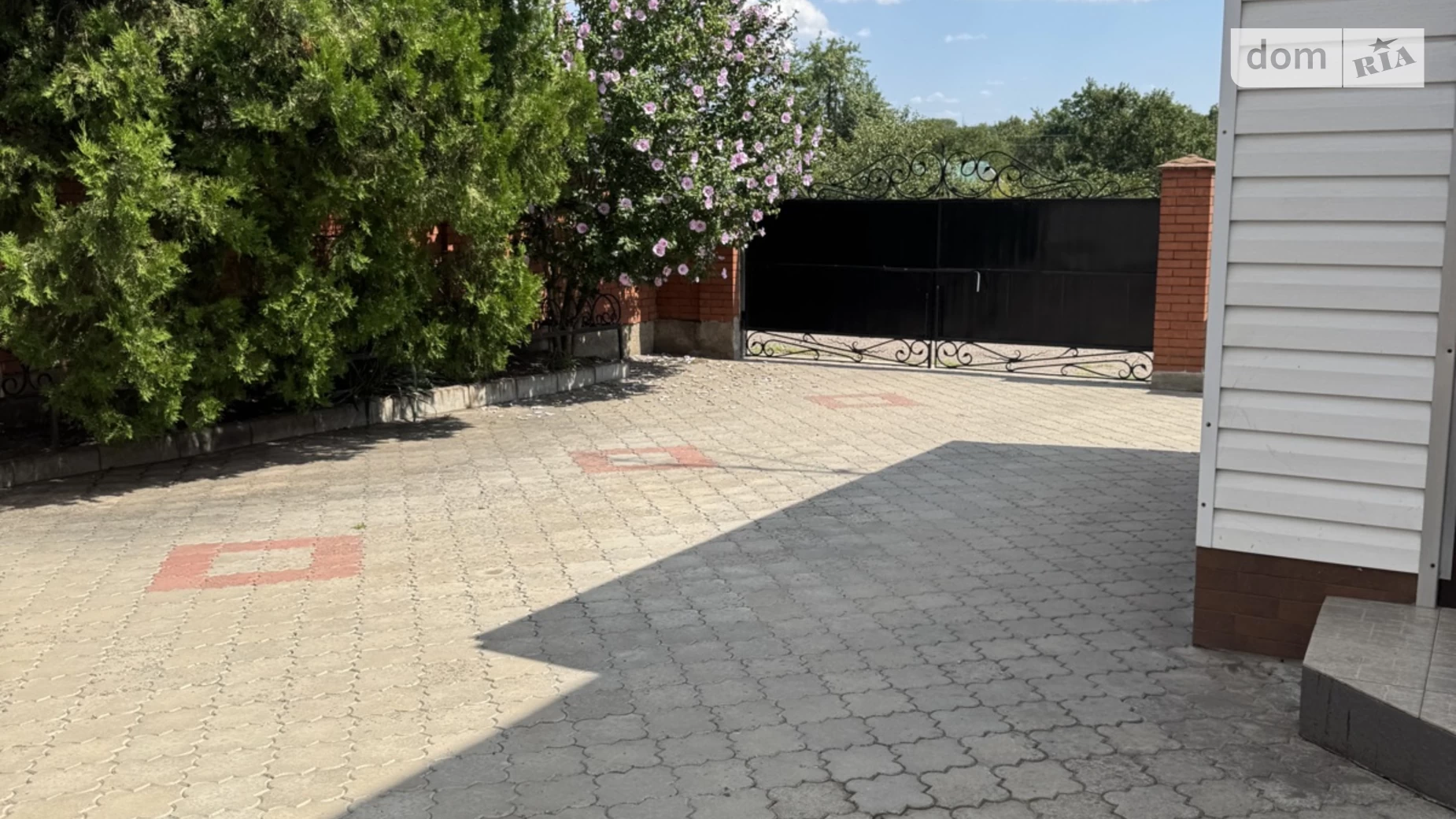 Продается дом на 3 этажа 120 кв. м с беседкой, цена: 88000 $ - фото 5