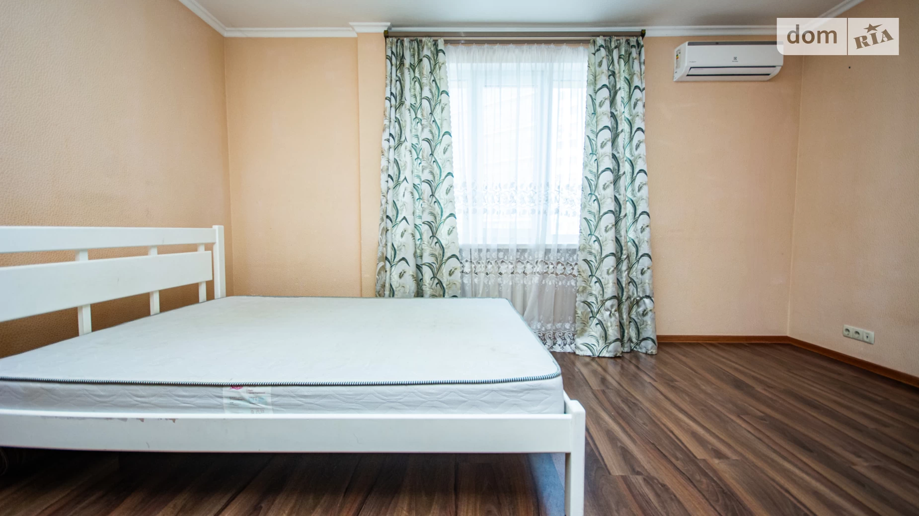 Продается 3-комнатная квартира 107 кв. м в Киеве, бул. Дарницкий, 8 - фото 4