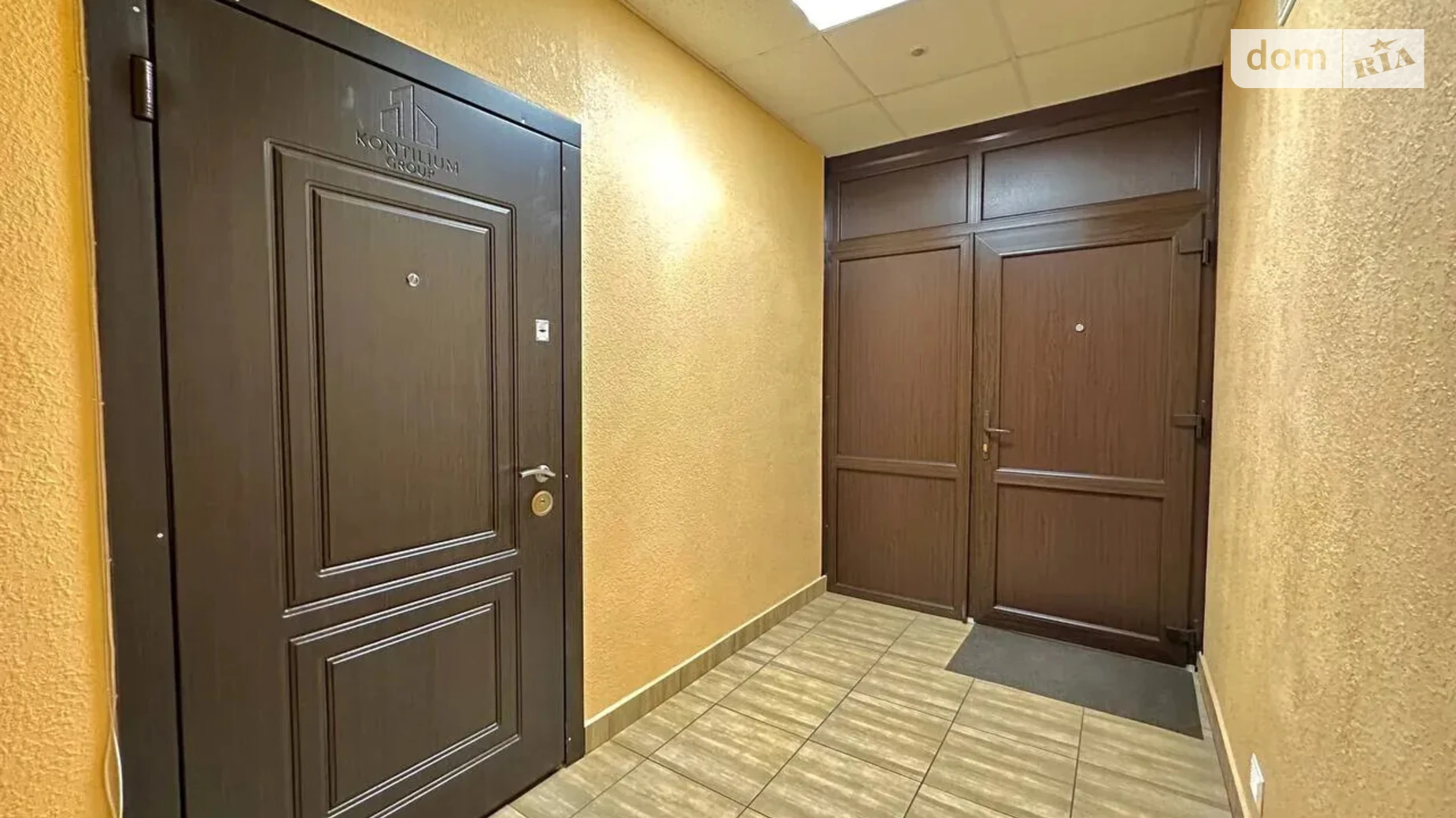 Продается 1-комнатная квартира 41.8 кв. м в Ивано-Франковске, ул. Кисилевской Ольги, 31 - фото 2