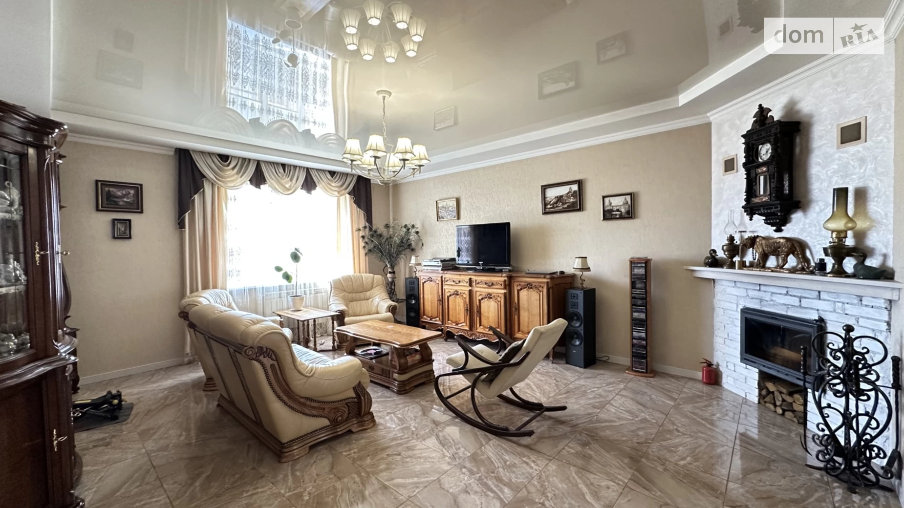 Продается дом на 2 этажа 298.3 кв. м с мансардой, цена: 230000 $ - фото 2