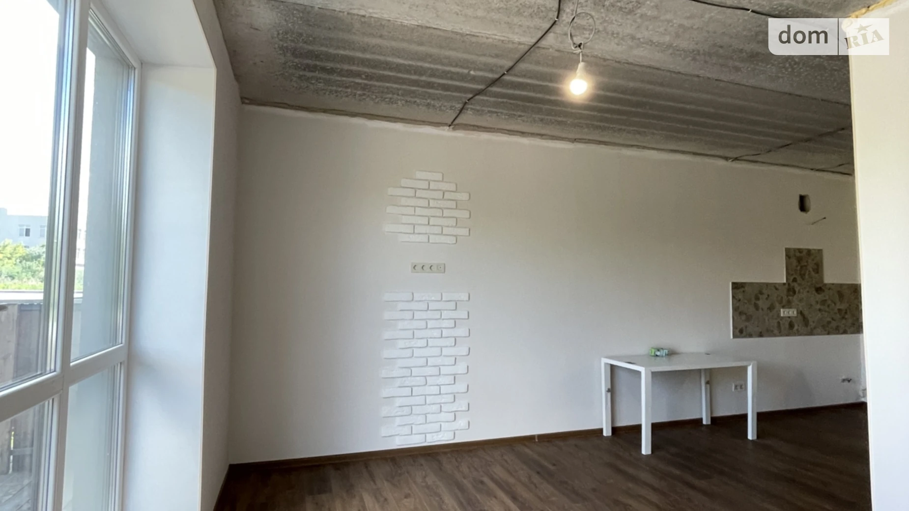 Продается 1-комнатная квартира 31 кв. м в Гостомеле, ул. Молодежная, 11/5 - фото 3