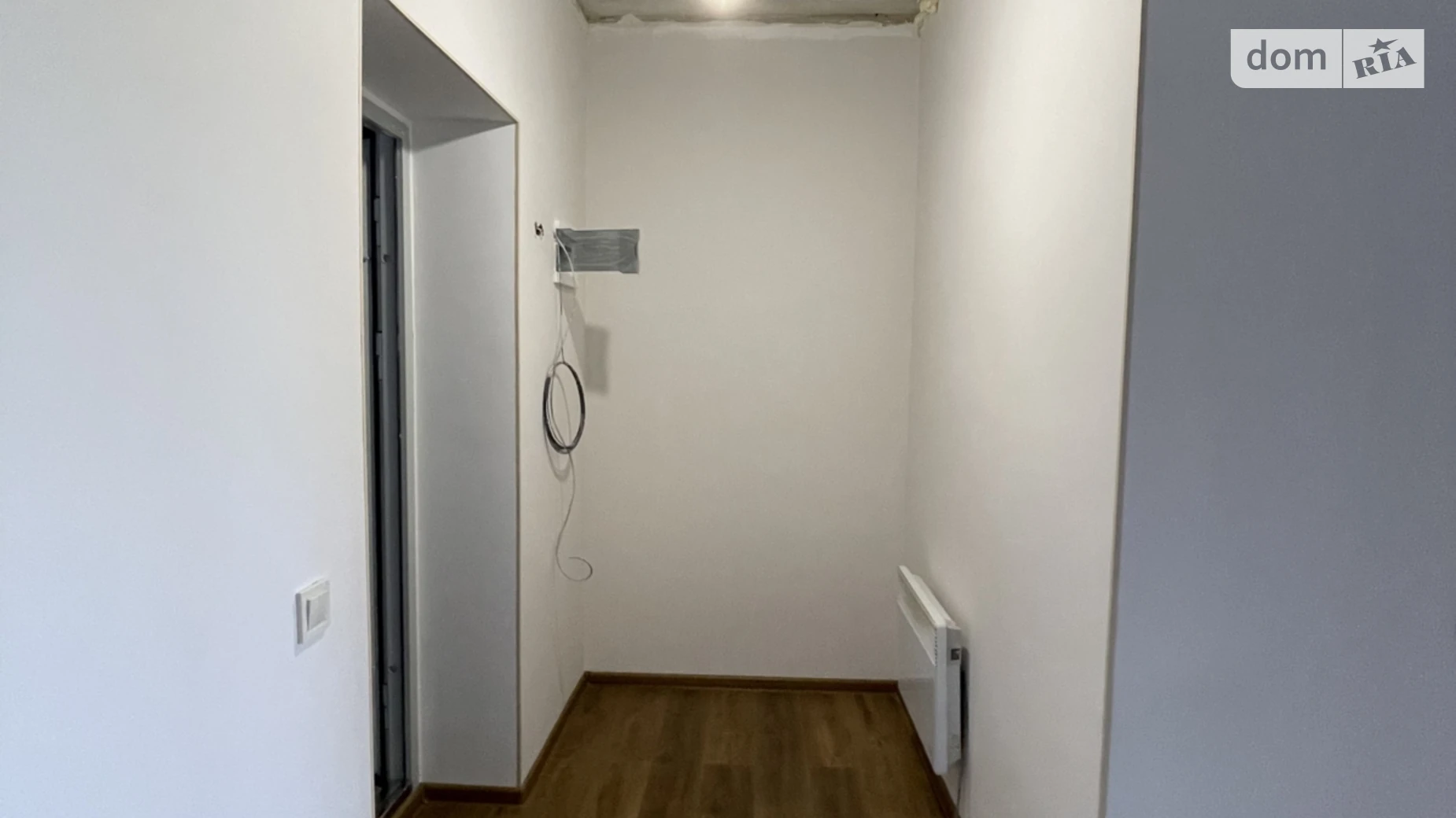 Продается 1-комнатная квартира 31 кв. м в Гостомеле, ул. Молодежная, 11/5 - фото 4
