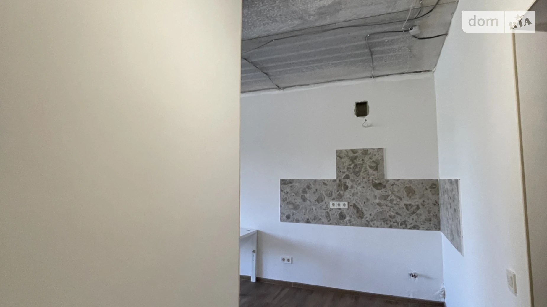 Продается 1-комнатная квартира 31 кв. м в Гостомеле, ул. Молодежная, 11/5 - фото 5