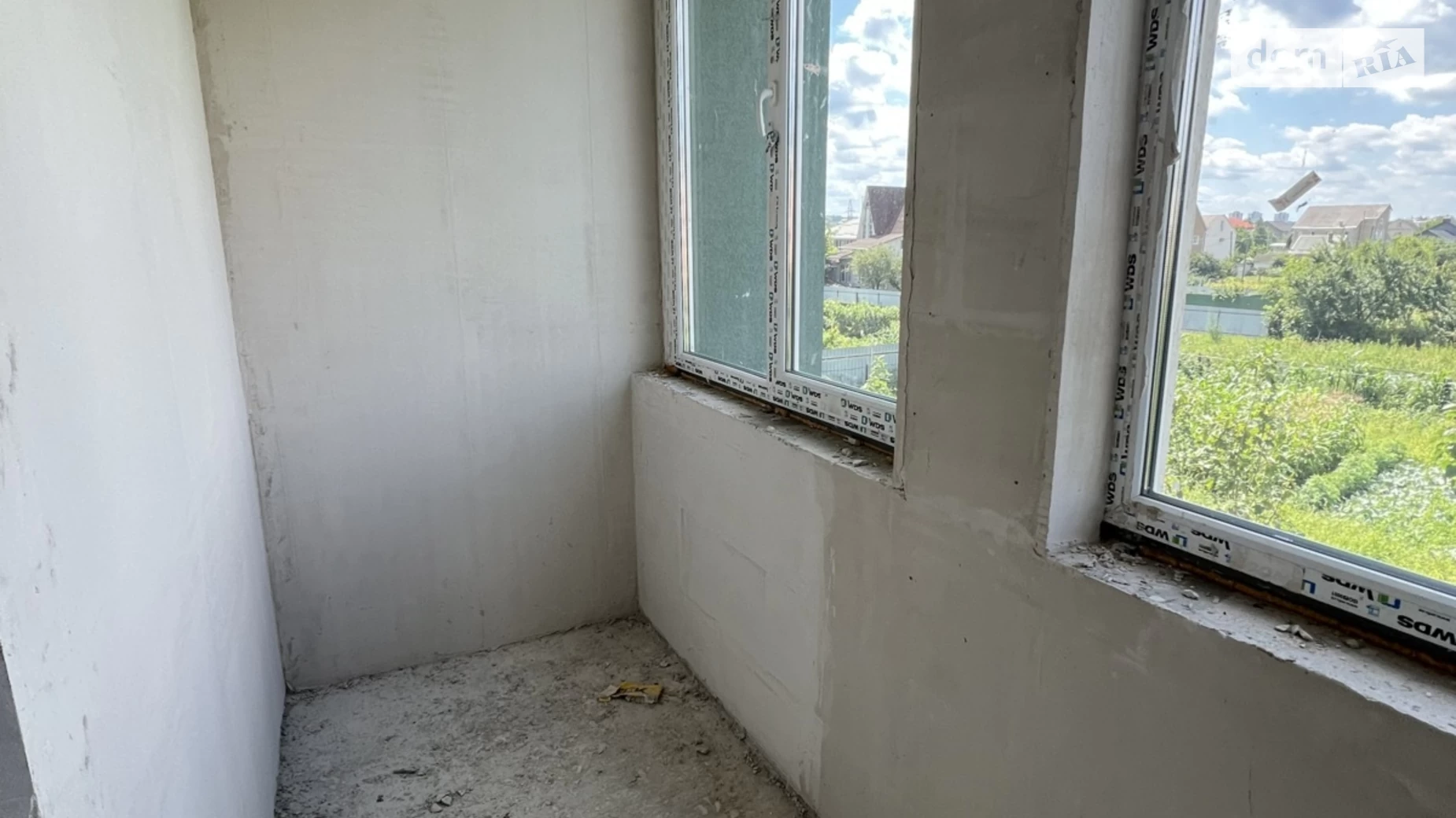 Продается 1-комнатная квартира 46 кв. м в Буче, ул. Яблонская, 316Д - фото 2