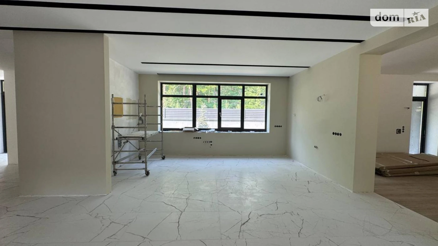 Продается дом на 2 этажа 277 кв. м с камином, цена: 400000 $ - фото 3