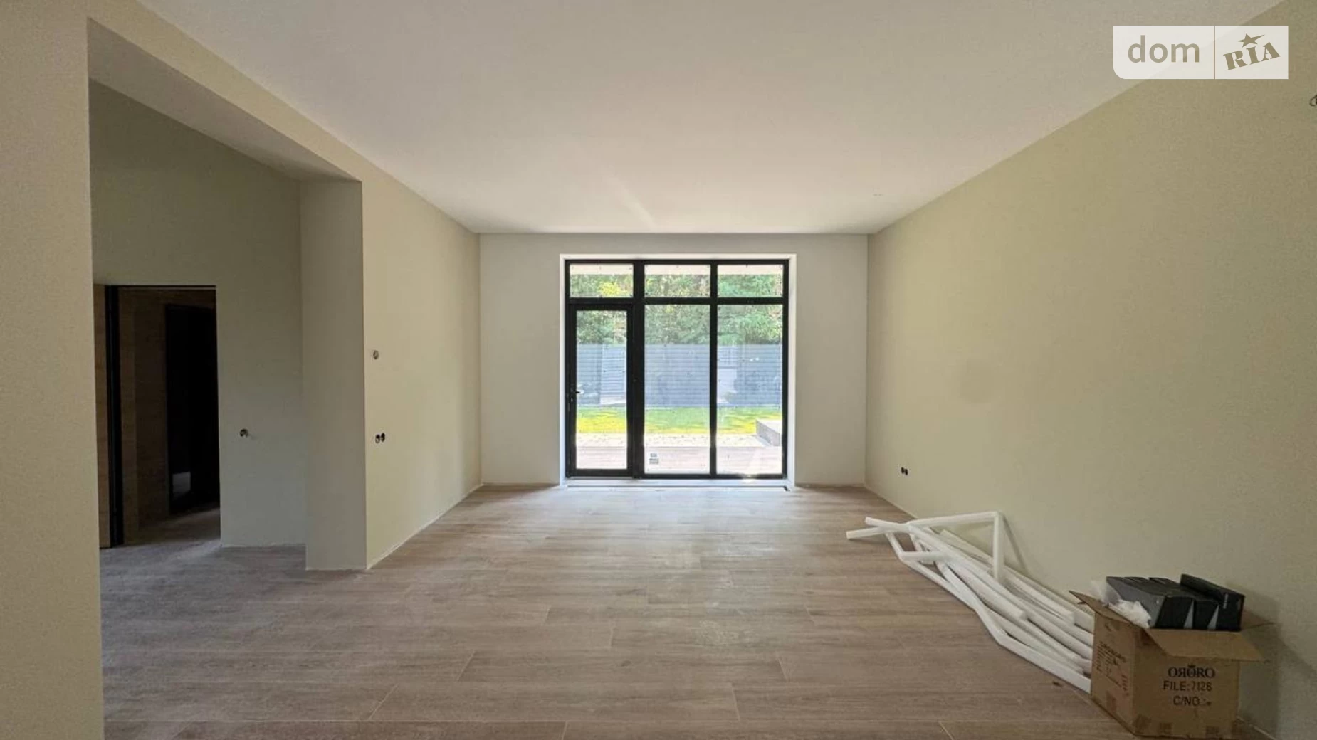 Продается дом на 2 этажа 277 кв. м с камином, цена: 400000 $ - фото 5