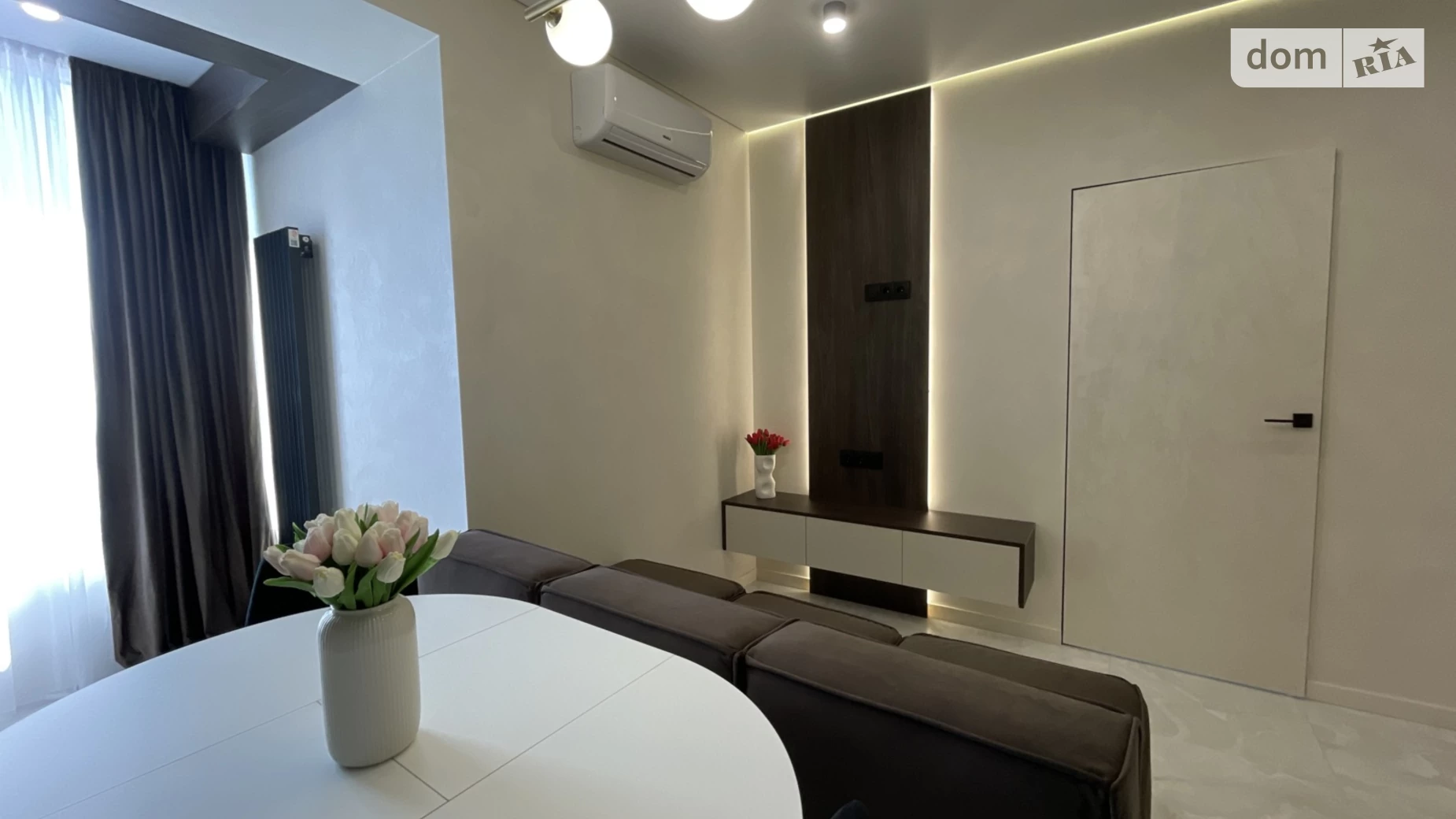 Продается 2-комнатная квартира 52 кв. м в Ивано-Франковске, ул. Отца Блавацкого, 6Г - фото 2