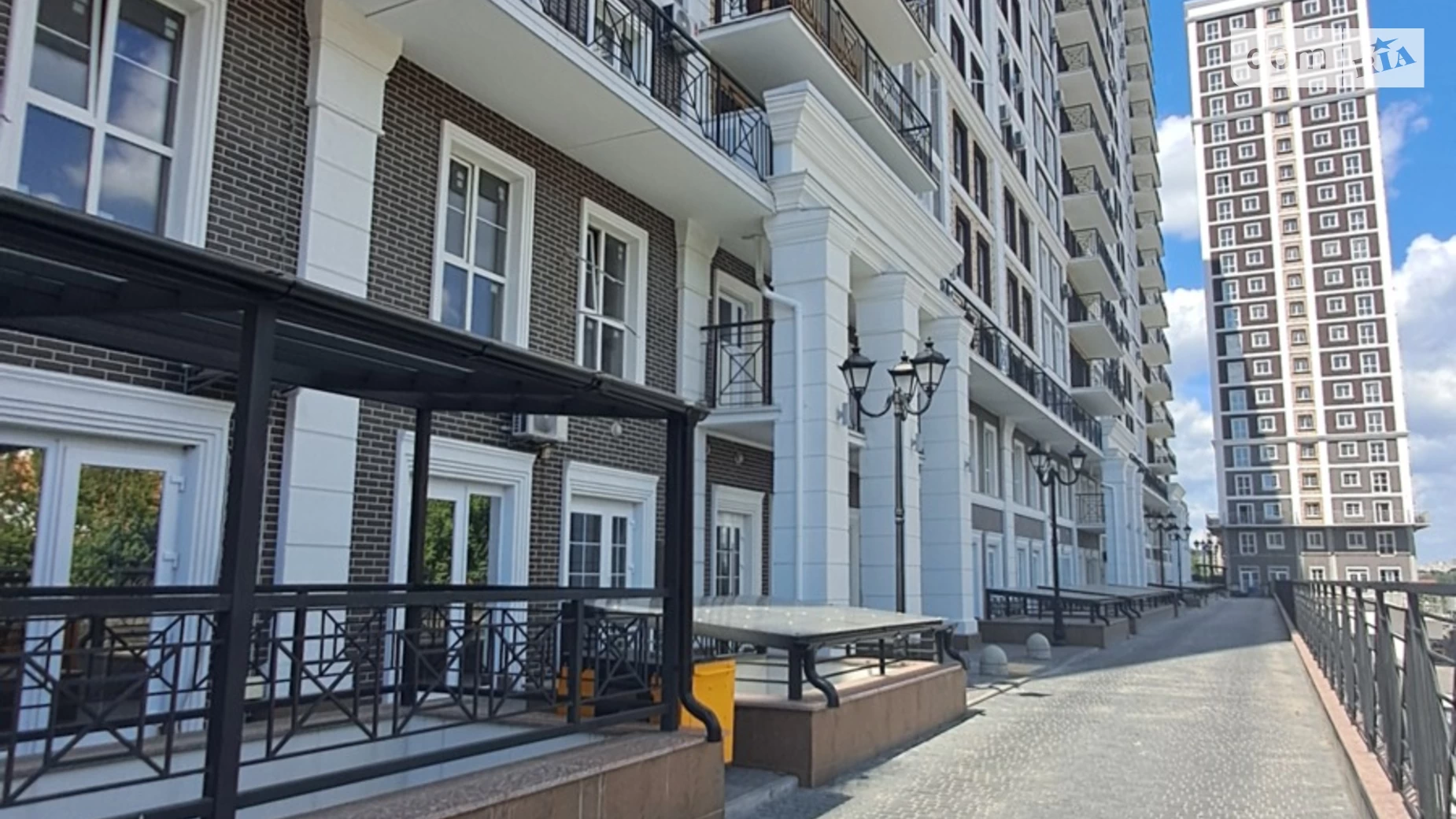 Продается 2-комнатная квартира 61 кв. м в Киеве, ул. Михаила Максимовича - фото 3