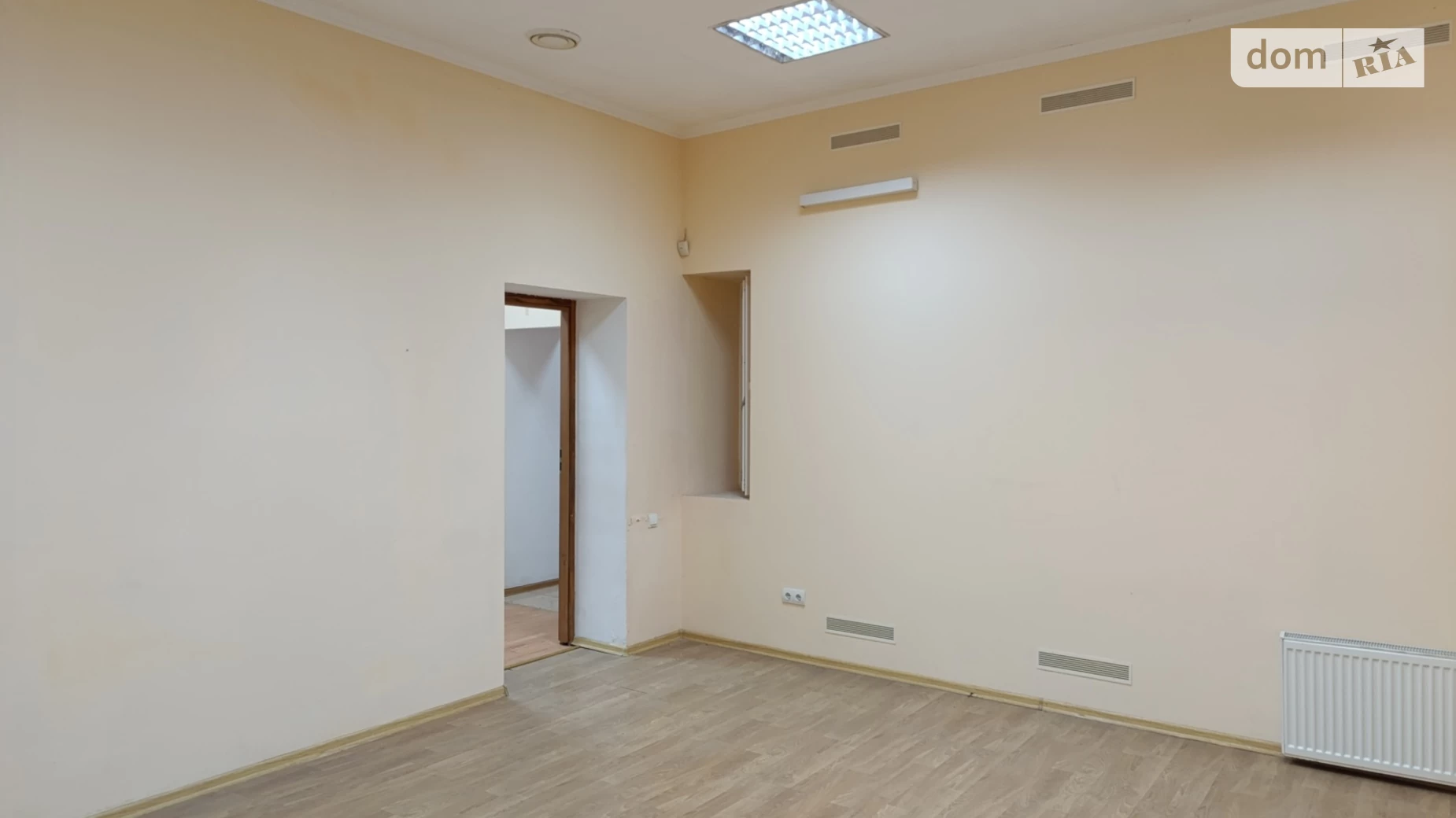 Сдается в аренду офис 80 кв. м в бизнес-центре, цена: 450 $ - фото 4