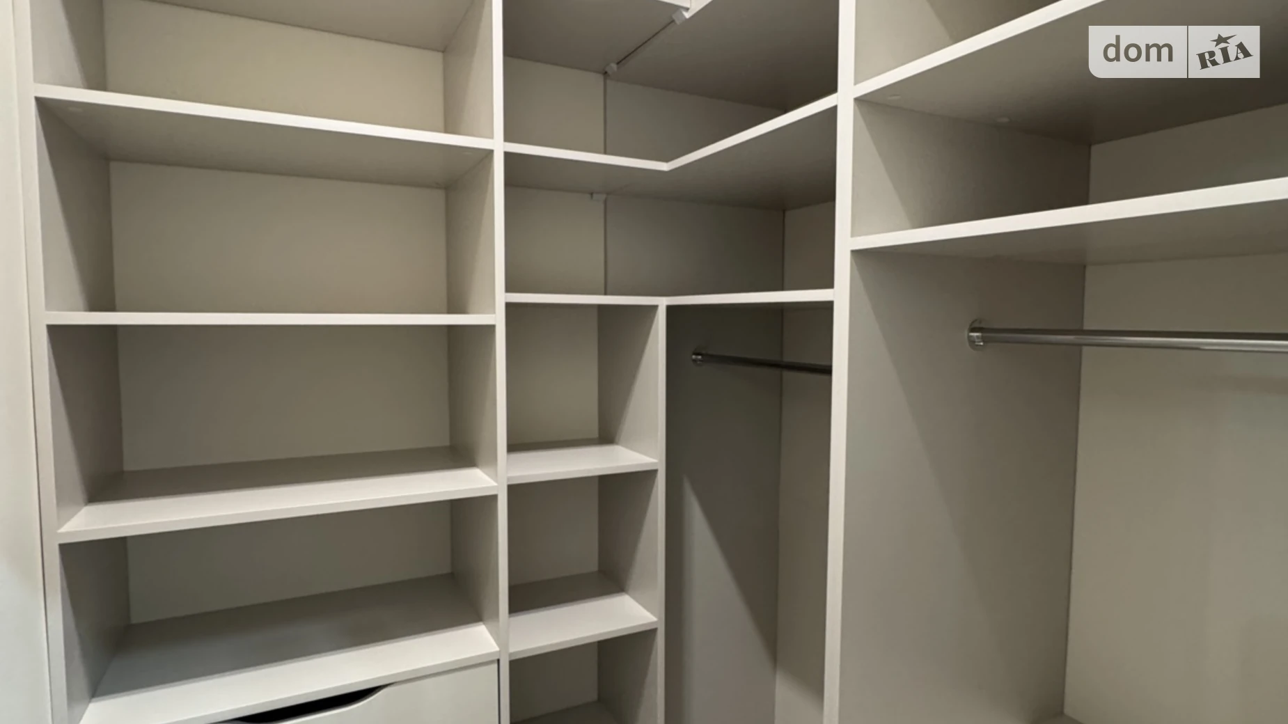 2-комнатная квартира 57 кв. м в Тернополе, ул. Киевская - фото 3