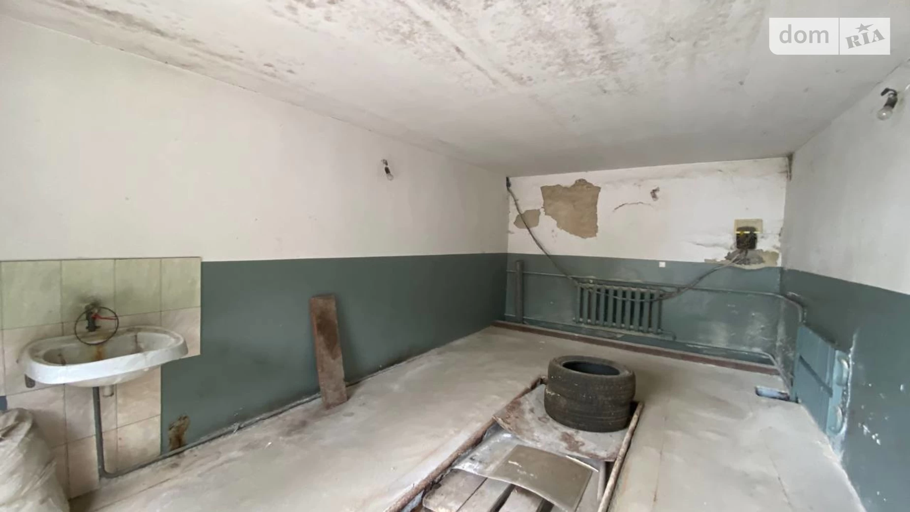 Продается отдельно стоящий гараж под легковое авто на 39.2 кв. м, цена: 17000 $ - фото 2