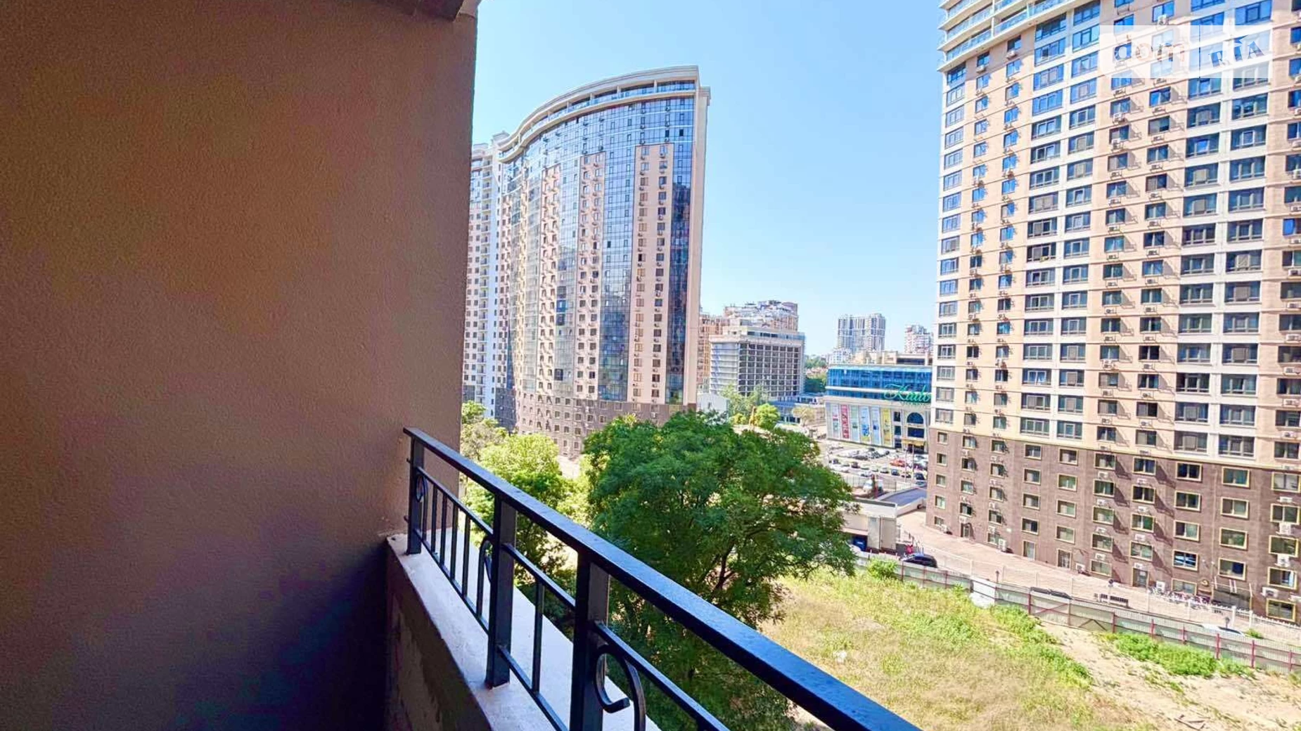 Продается 1-комнатная квартира 42 кв. м в Одессе, ул. Генуэзская, 1/1 - фото 3